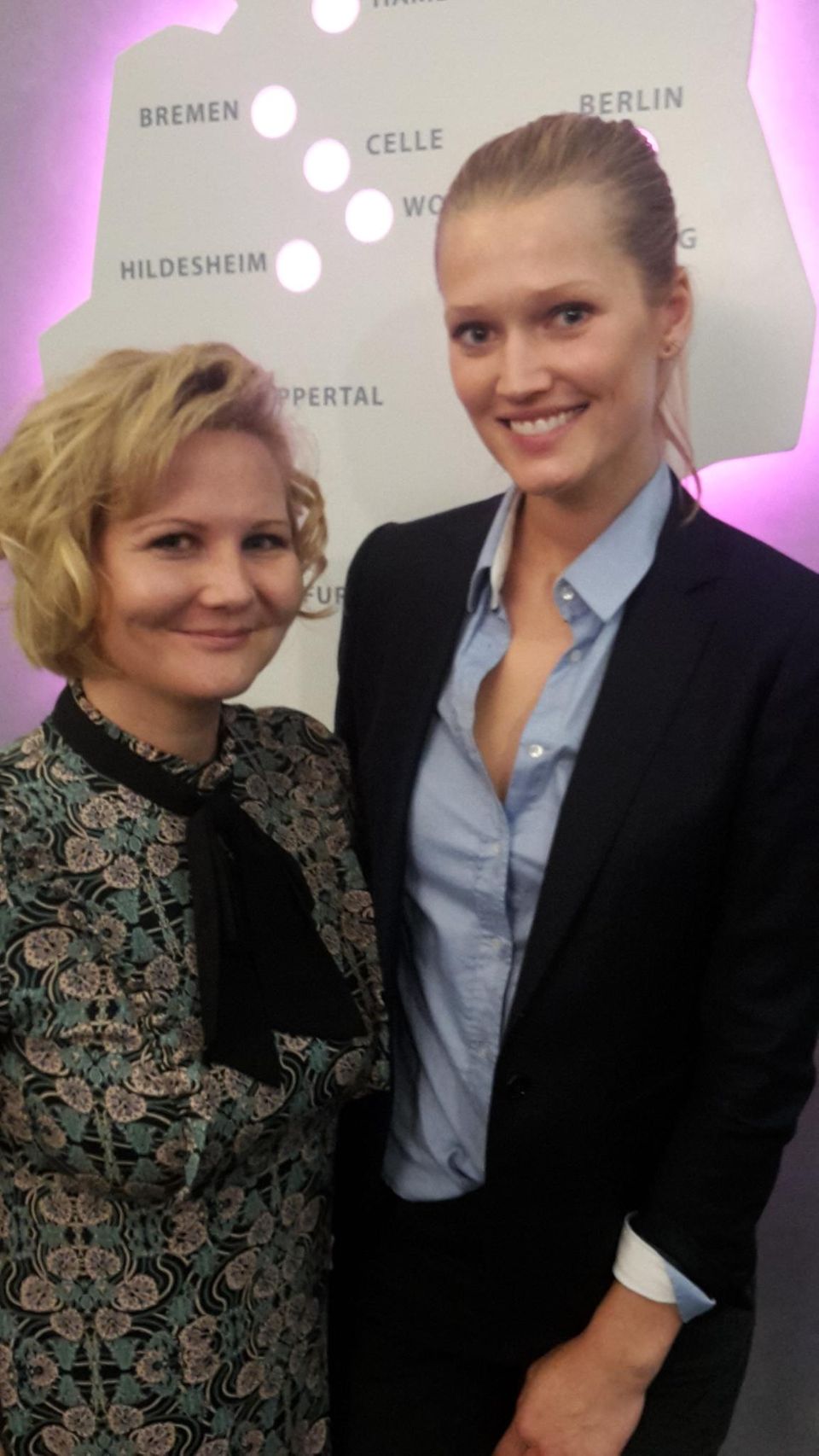 Toni Garrn: Gala-Redakteurin Jolla sprach mit Toni Garrn Gala-Redakteurin Jolla sprach mit Toni Garrn