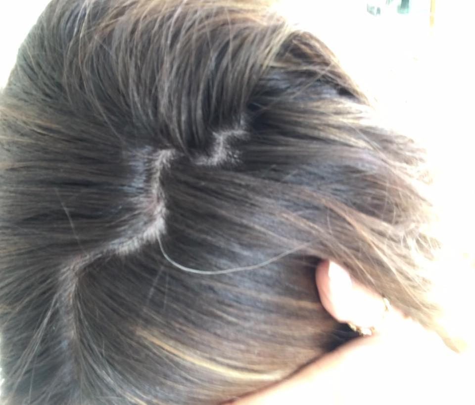 Heidi Klum teilt ein Foto ihres ersten graues Haares mit der Öffentlichkeit.
