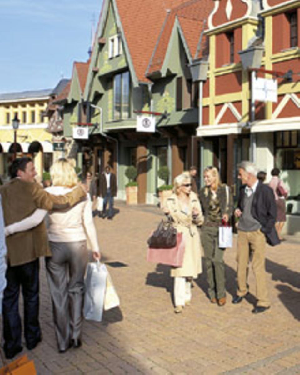 Anzeige: Shopping mit allen Sinnen genießen Anzeige: Shopping mit allen Sinnen genießen