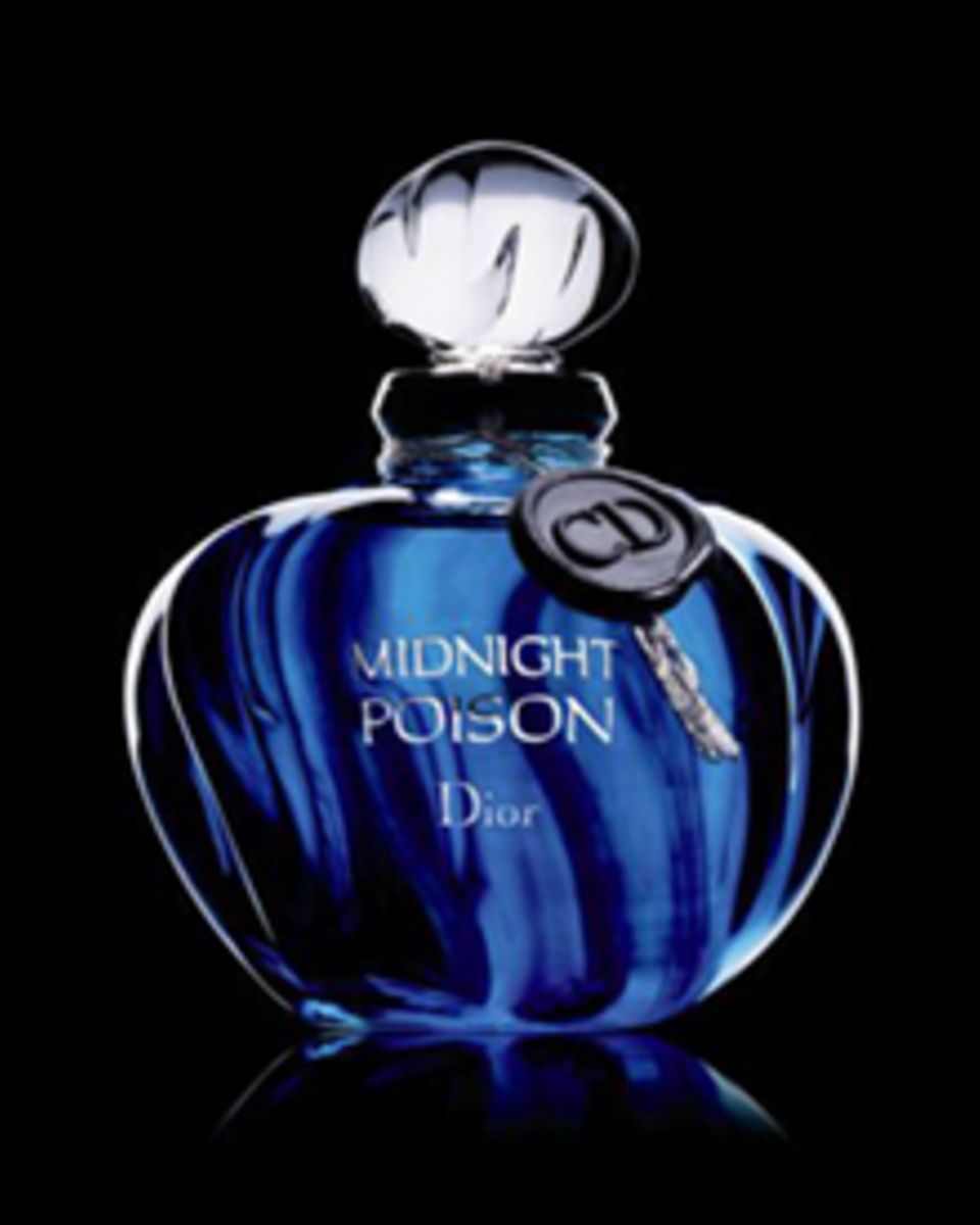 Diors "Midnight Poison" mit Noten aus Rosenextrakt, Amber und Patchouli (50 ml EdP, ca. 70 Euro) Diors "Midnight Poison" mit Noten aus Rosenextrakt, Amber und Patchouli (50 ml EdP, ca. 70 Euro)