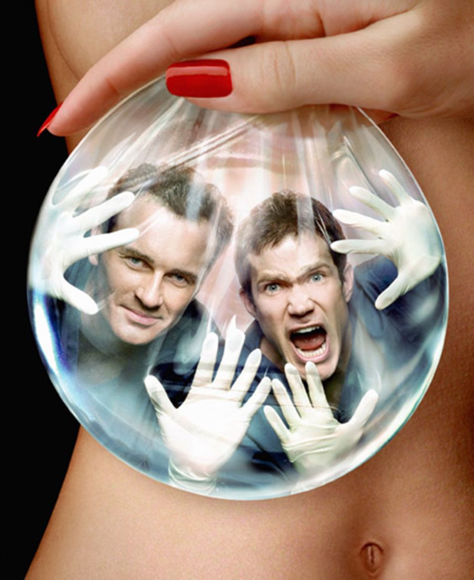 Mit welchen Problemen Schönheitschirurgen zu kämpfen haben, zeigen die Herren von "Nip/Tuck" Mit welchen Problemen Schönheitschirurgen zu kämpfen haben, zeigen die Herren von "Nip/Tuck"
