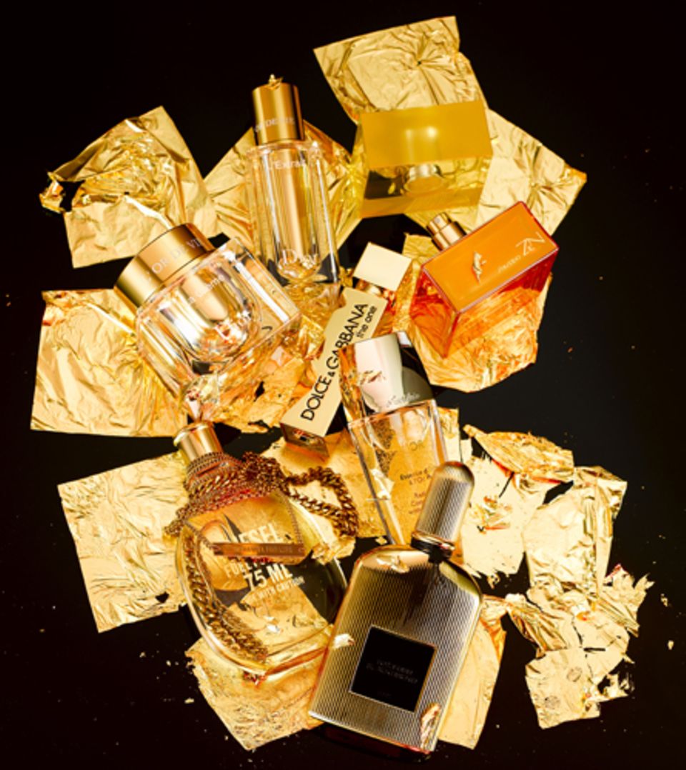 Goldene Zeiten für's Badezimmer: Edelkosmetik- und Düfte in luxuriösen Flakons Goldene Zeiten für's Badezimmer: Edelkosmetik- und Düfte in luxuriösen Flakons