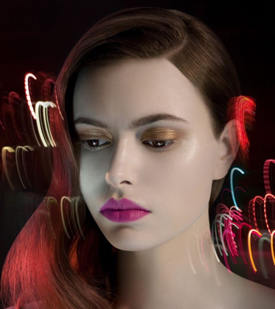 Die Fifties standen Pate für markant definierte Lippen in Pink Die Fifties standen Pate für markant definierte Lippen in Pink