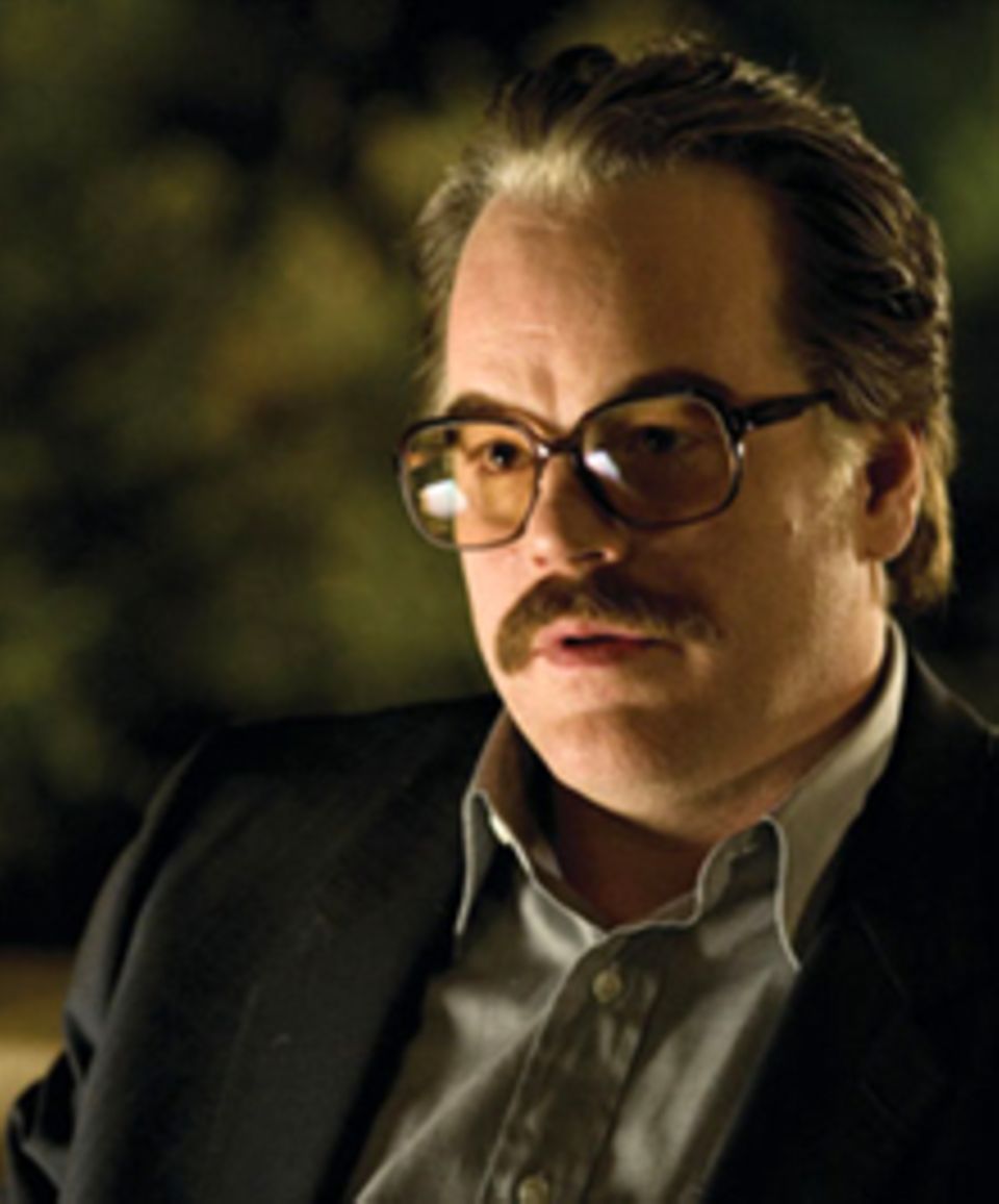 Philip Seymour Hoffman spielt den CIA Agenten Gust Avrakotos Philip Seymour Hoffman spielt den CIA Agenten Gust Avrakotos
