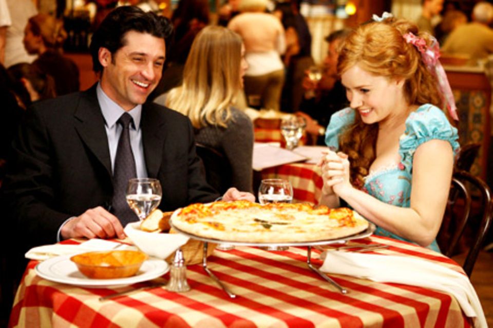 Pizza UND Patrick Dempsey? Da würde wohl jede Frau strahlen Pizza UND Patrick Dempsey? Da würde wohl jede Frau strahlen