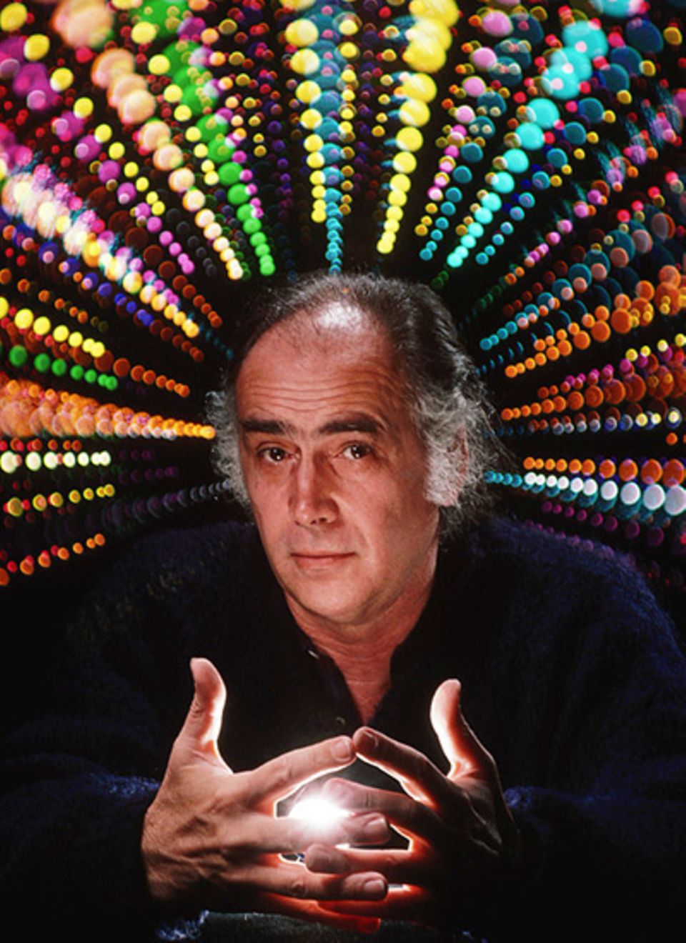 August Coppola, 74, Literaturprofessor