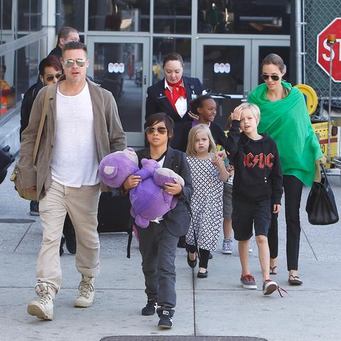 Brad Pitt, Angelina Jolie + Kids
