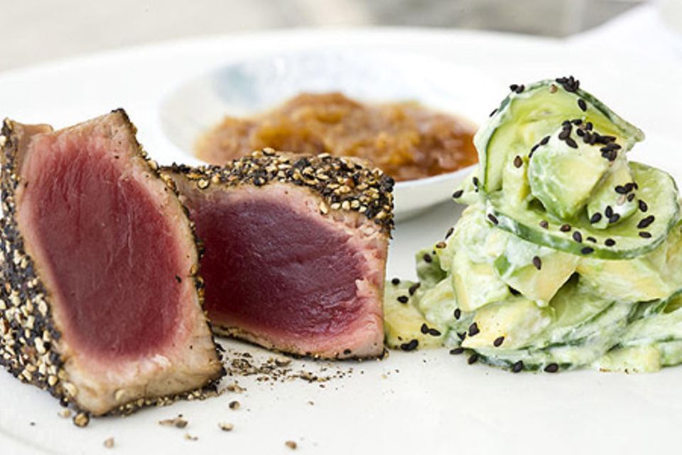 Thunfisch: Thunfischsteaks von Steffen Henssler | GALA.de