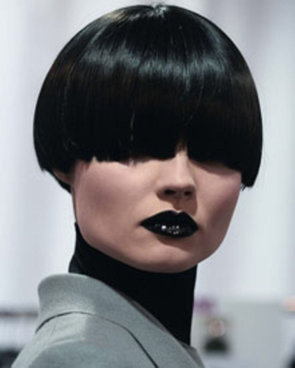 Model auf der Yves Saint Laurent Show Herbst / Winter 2008 Model auf der Yves Saint Laurent Show Herbst / Winter 2008