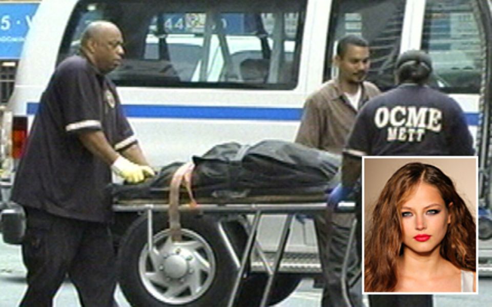 Ruslana Korshunova, 20, sprang im Juni 2008 aus dem 8. Stock ihres Wohnhauses in Manhattan. Ruslana Korshunova, 20, sprang im Juni 2008 aus dem 8. Stock ihres Wohnhauses in Manhattan.