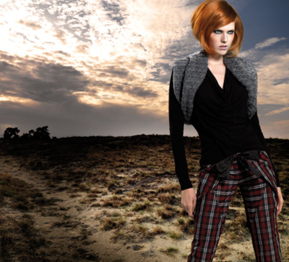 Opulenter Strick gibt Anja Gockels Kollektion Charakter. Opulenter Strick gibt Anja Gockels Kollektion Charakter.