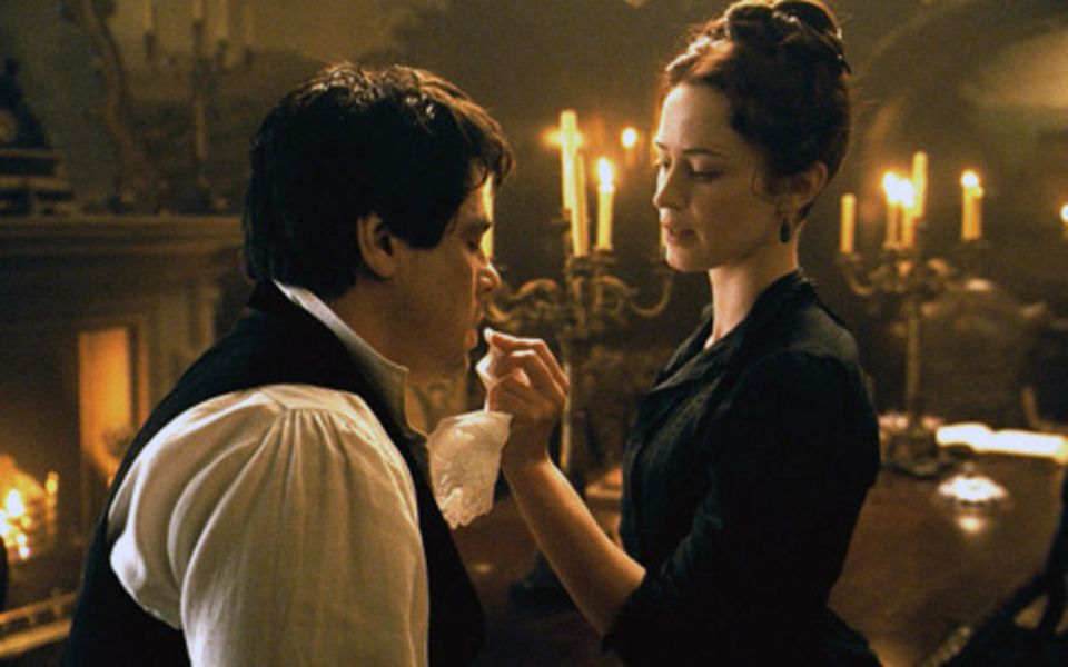Im Horrorfilm "Wolfman" (ab 11. Februar im Kino) spielt Emily Blunt mit einem ihrer Lieblingsstars, Benicio del Toro.