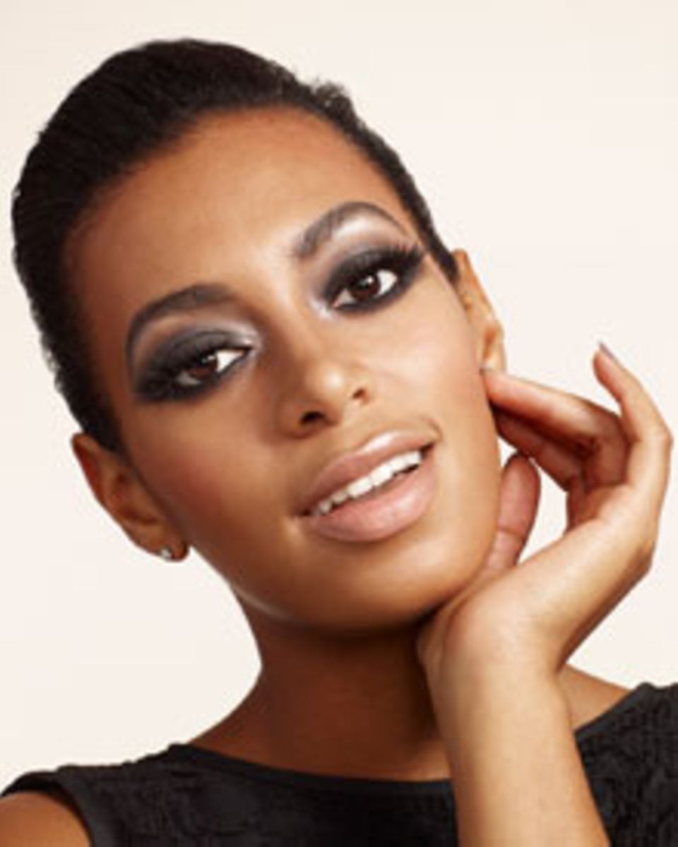 Immer für einen neuen Trend zu haben: Solange Knowles. Immer für einen neuen Trend zu haben: Solange Knowles.