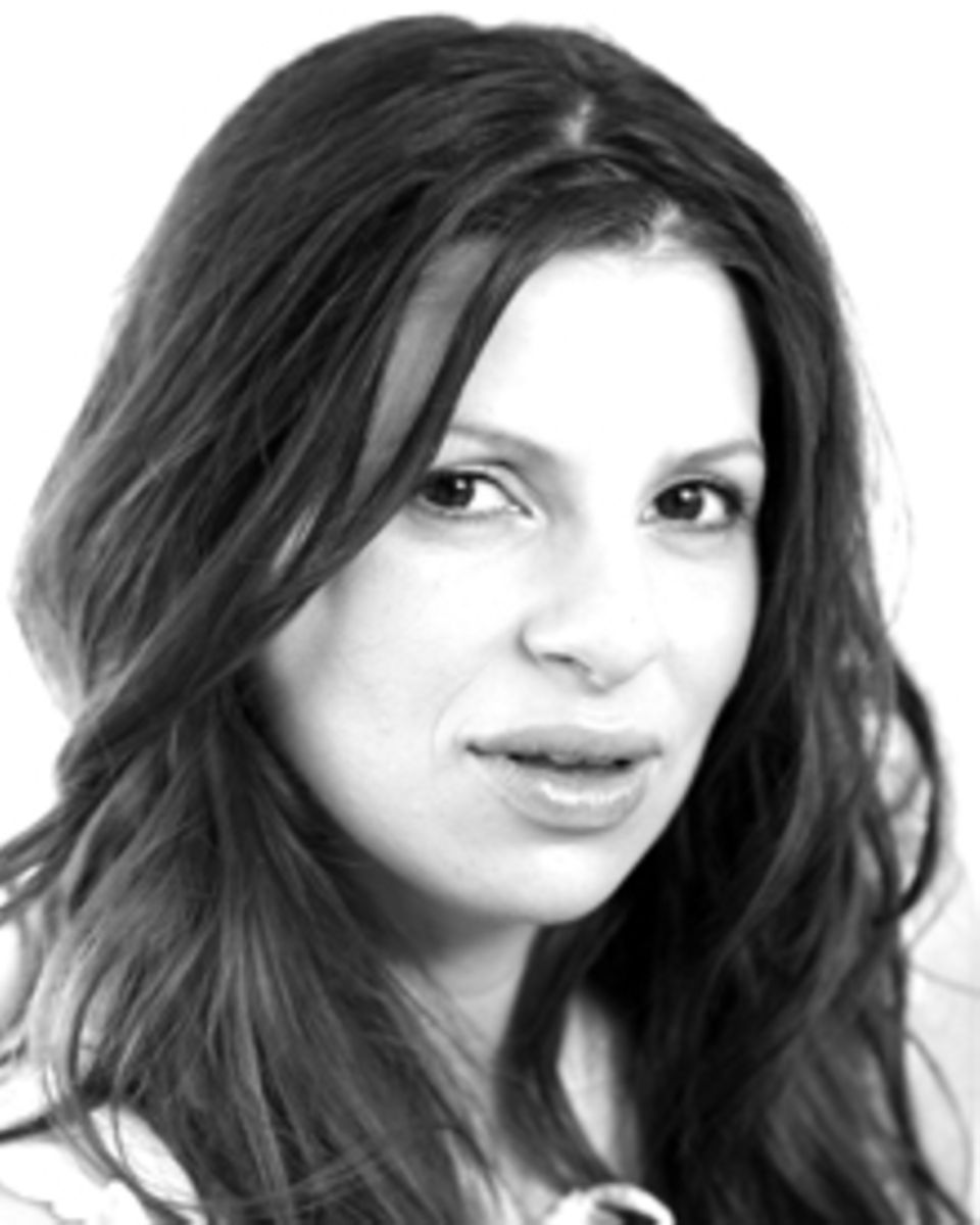 Anastasia Achilleos "Intelligent Facials" sind schon legendär Anastasia Achilleos "Intelligent Facials" sind schon legendär
