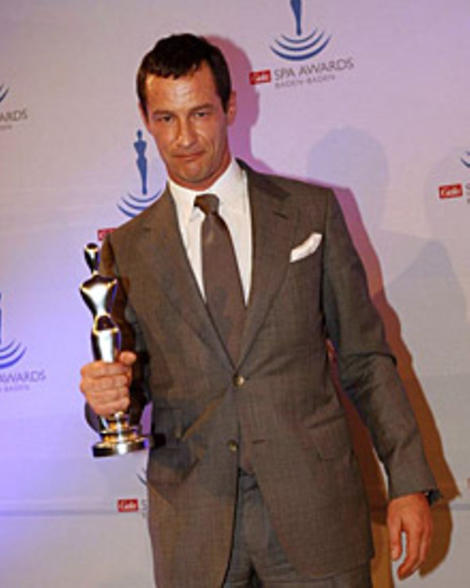 Für sein Engagement wurde Sebastian Copeland schon oft geehrt, zuletzt mit dem GALA Spa Award. Für sein Engagement wurde Sebastian Copeland schon oft geehrt, zuletzt mit dem GALA Spa Award.