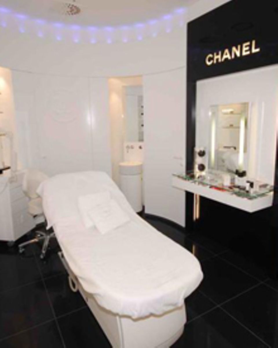 Espace Beaute Chanel im Oberpollinger, München Espace Beaute Chanel im Oberpollinger, München