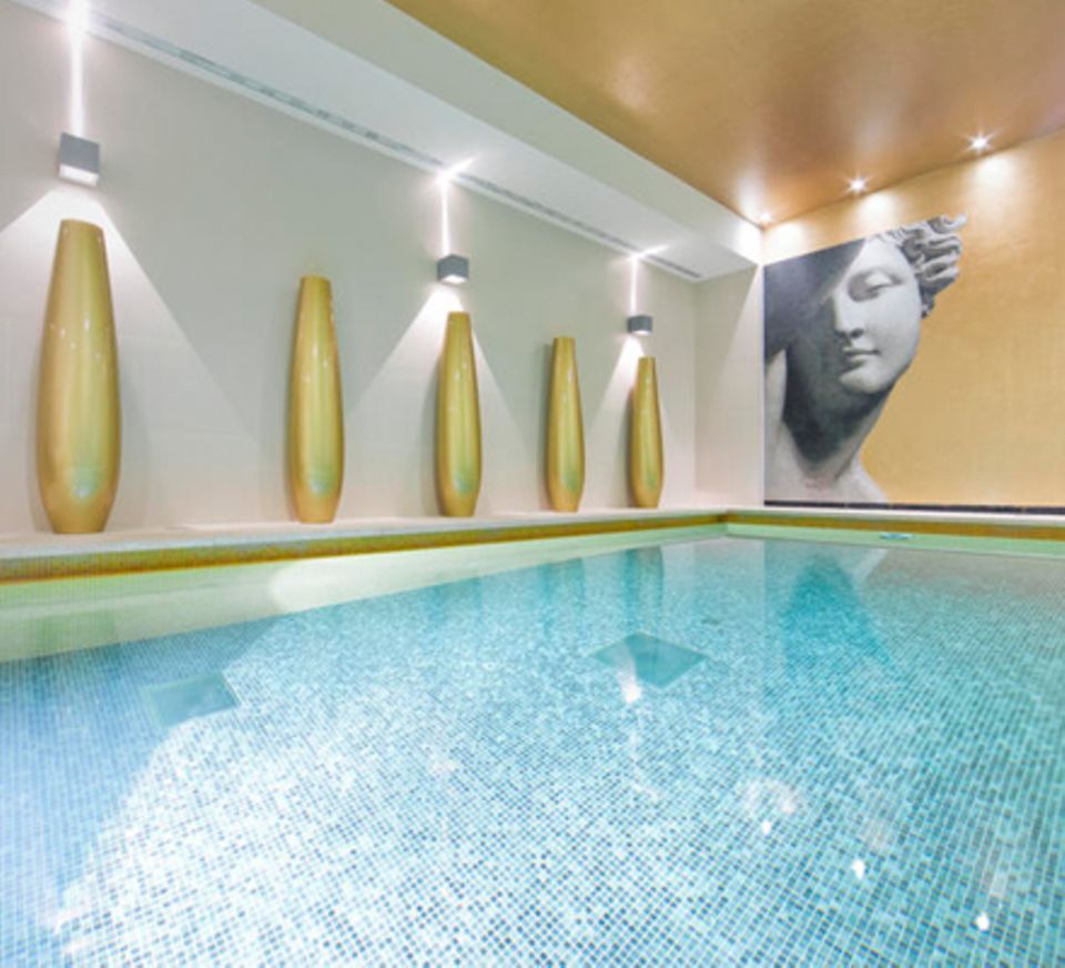 Das Auge relaxt mit: Im Spa-Bereich des Hotels werden alle Sinne veröhnt. Das Auge relaxt mit: Im Spa-Bereich des Hotels werden alle Sinne veröhnt.