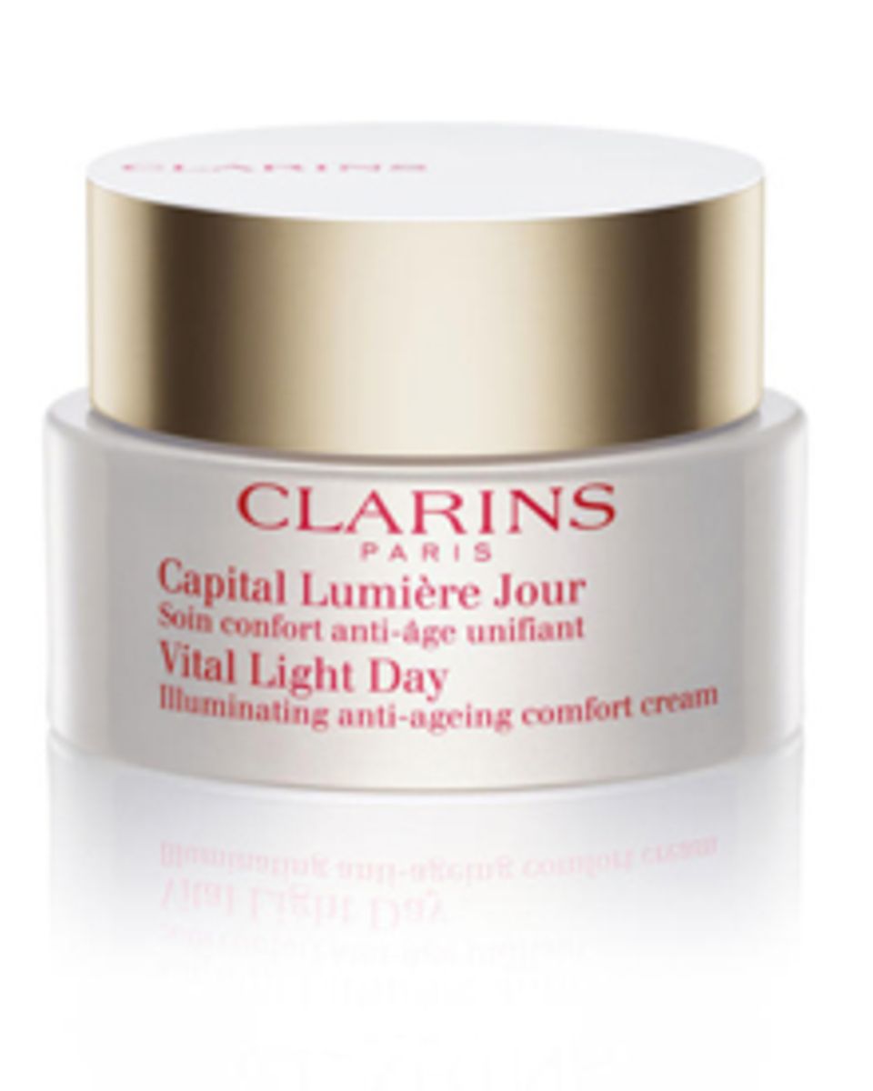"Capital Lumière" ist als Tages- und Nachtcreme erhätlich (je 50 ml, ca. 80 Euro). "Capital Lumière" ist als Tages- und Nachtcreme erhätlich (je 50 ml, ca. 80 Euro).