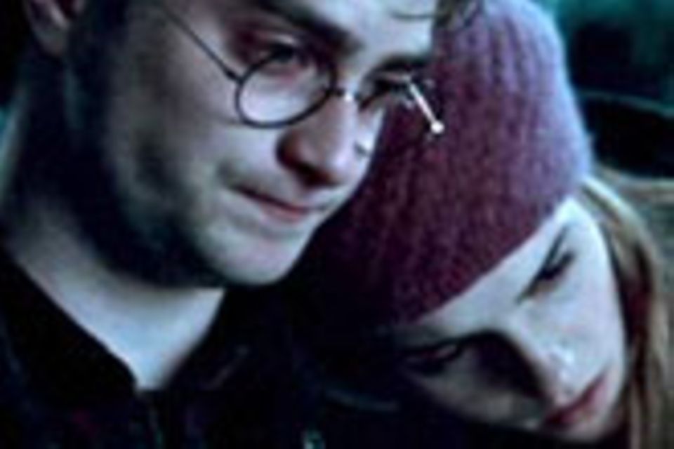 Daniel Radcliffe und Emma Watson in "Harry Potter 7 - 1"