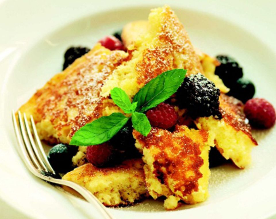 Senta Berger empfiehlt die kalifornischen Kaiserschmarren. Immer ein Garant! Senta Berger empfiehlt die kalifornischen Kaiserschmarren. Immer ein Garant!
