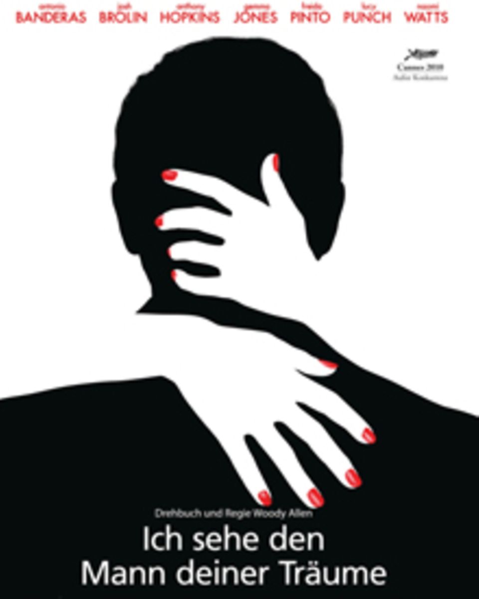Das Filmplakat zu "Ich sehe den Mann deiner Träume": Der Titel ist ein ironischer Seitenhieb auf die Wahrsagerei. Das Filmplakat zu "Ich sehe den Mann deiner Träume": Der Titel ist ein ironischer Seitenhieb auf die Wahrsagerei.