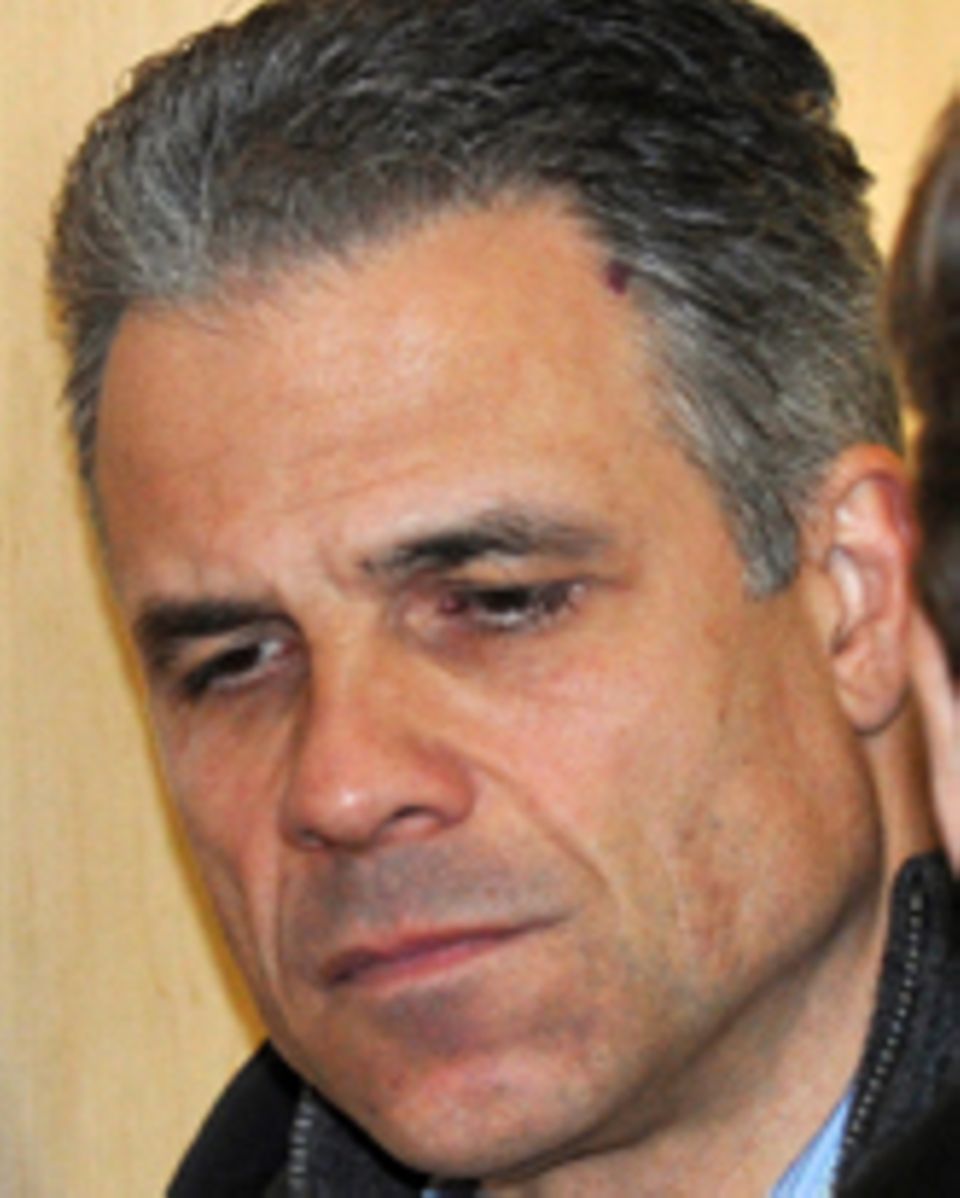 Karsten Speck Zurück ins Gefängnis GALA.de