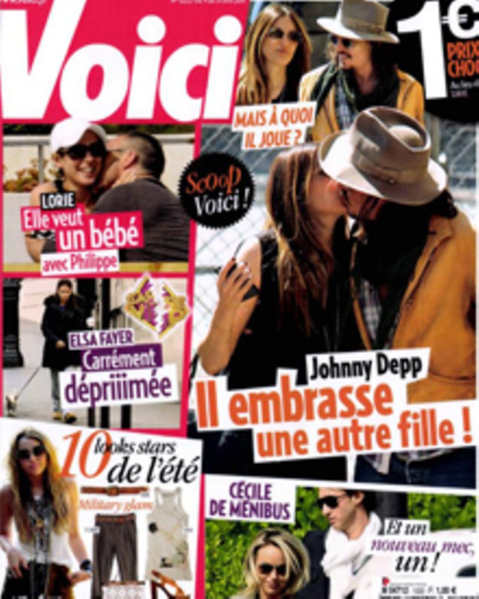 Das französische Magazin "Voici" veröffentlicht auf seinem Cover ein Foto, dass Johnny Depp und seine Agentin beim Knutschen zei Das französische Magazin "Voici" veröffentlicht auf seinem Cover ein Foto, dass Johnny Depp und seine Agentin beim Knutschen zei