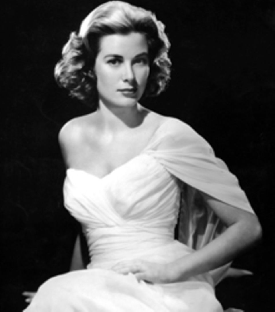 Ihre kühle Erotik, das klassisch schöne Gesicht und die Art, sich zeitlos elegant zu kleiden, hatten Grace Kelly schon in Hollyw