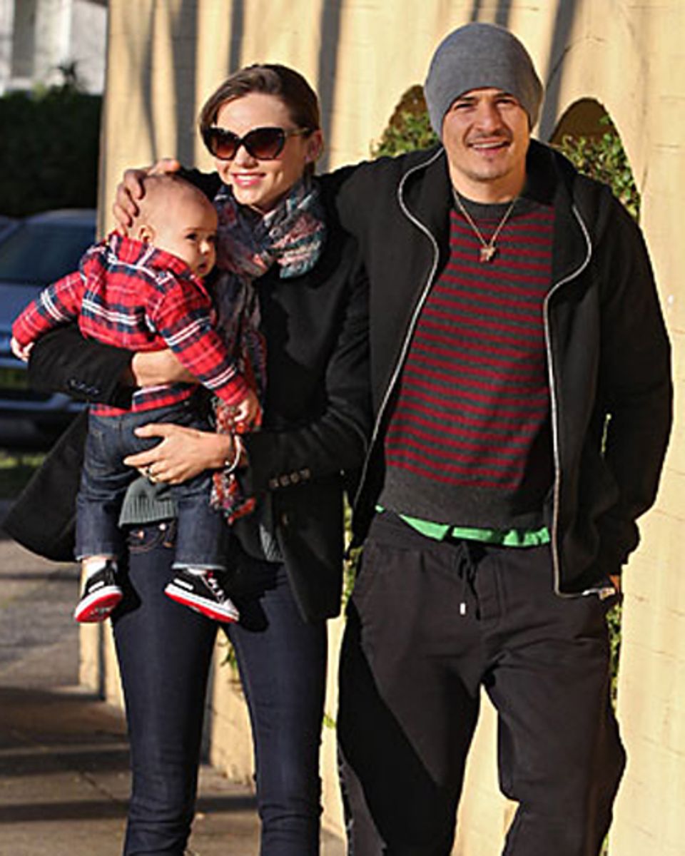 Happy Family: Miranda Kerr, Orlando Bloom und Flynn genießen den australischen Winter in Sydney bei einem abendlichen Familiensp Happy Family: Miranda Kerr, Orlando Bloom und Flynn genießen den australischen Winter in Sydney bei einem abendlichen Familiensp