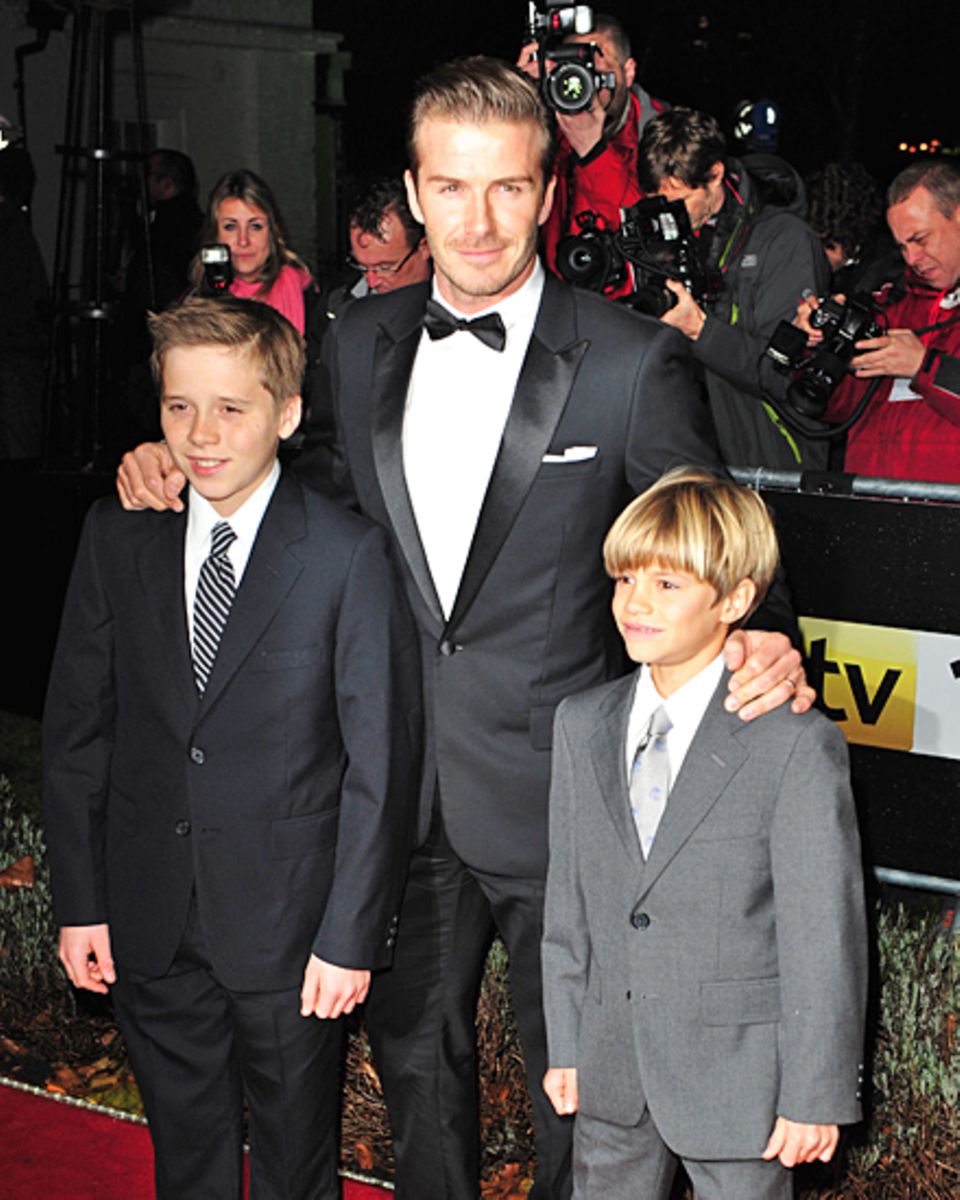 Sein Name ist Beckham, David Beckham: Bei einer Soldaten-Gala in London zeigte sich der Fußballer mit seinen Söhnen Brooklyn und