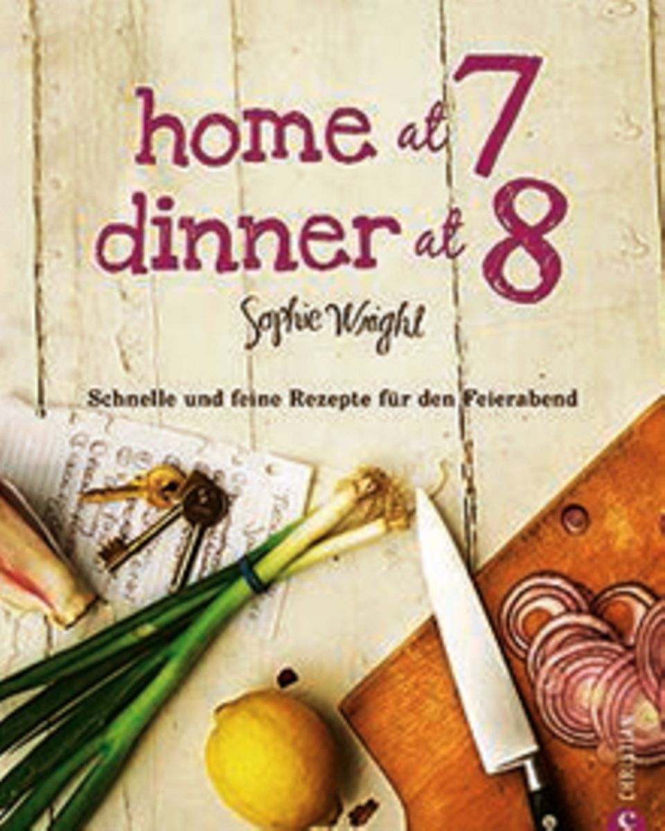 Die Köchin und Autorin Sophie Wright zeigt, wie leicht und schnell ein raffiniertes Dinner zubereitet ist. "Gebratene Wachteln m