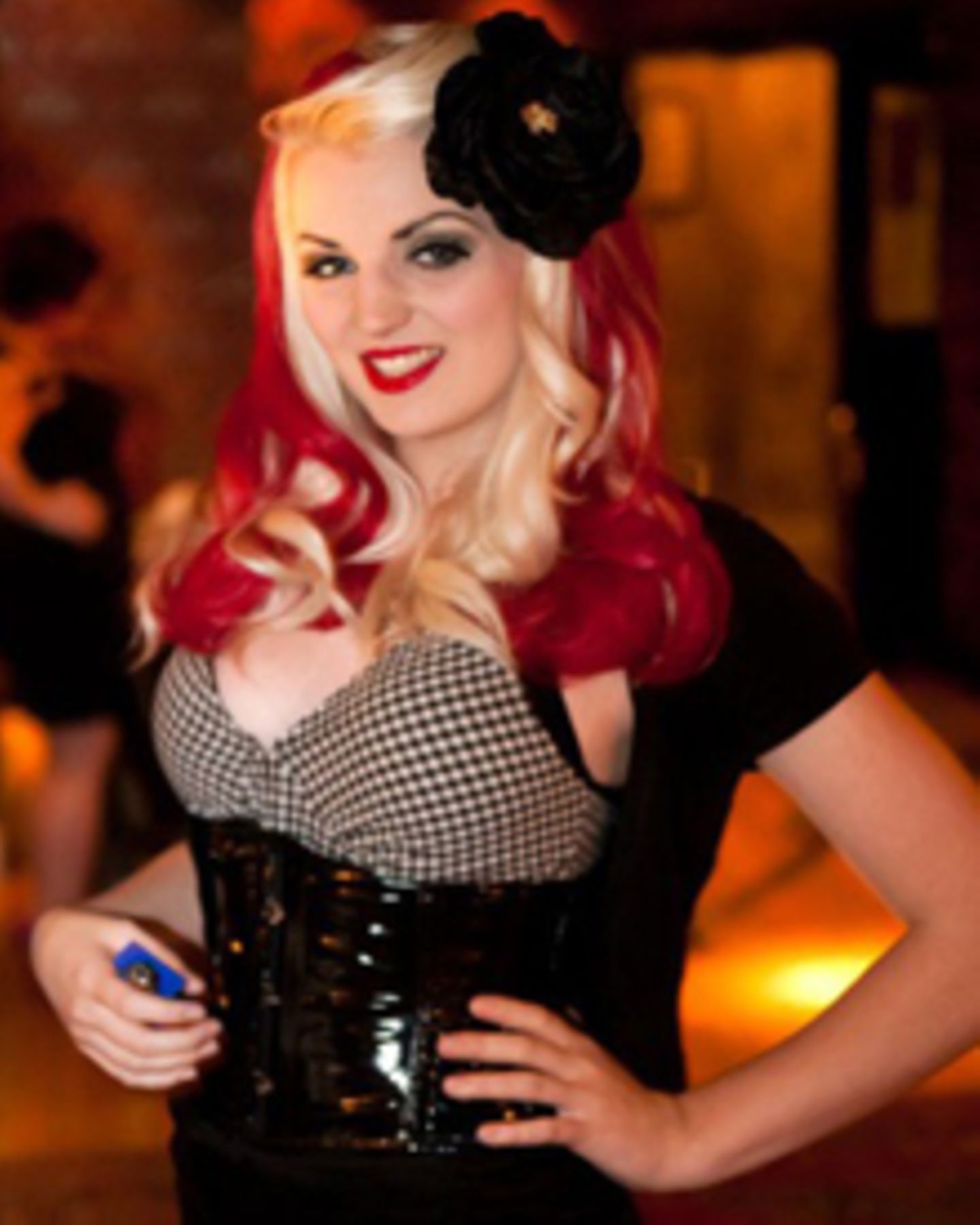 Die royale Verwandschaft: Burlesque-Tänzerin Katrina Darling ist die Cousine von Herzogin Catherine Die royale Verwandschaft: Burlesque-Tänzerin Katrina Darling ist die Cousine von Herzogin Catherine