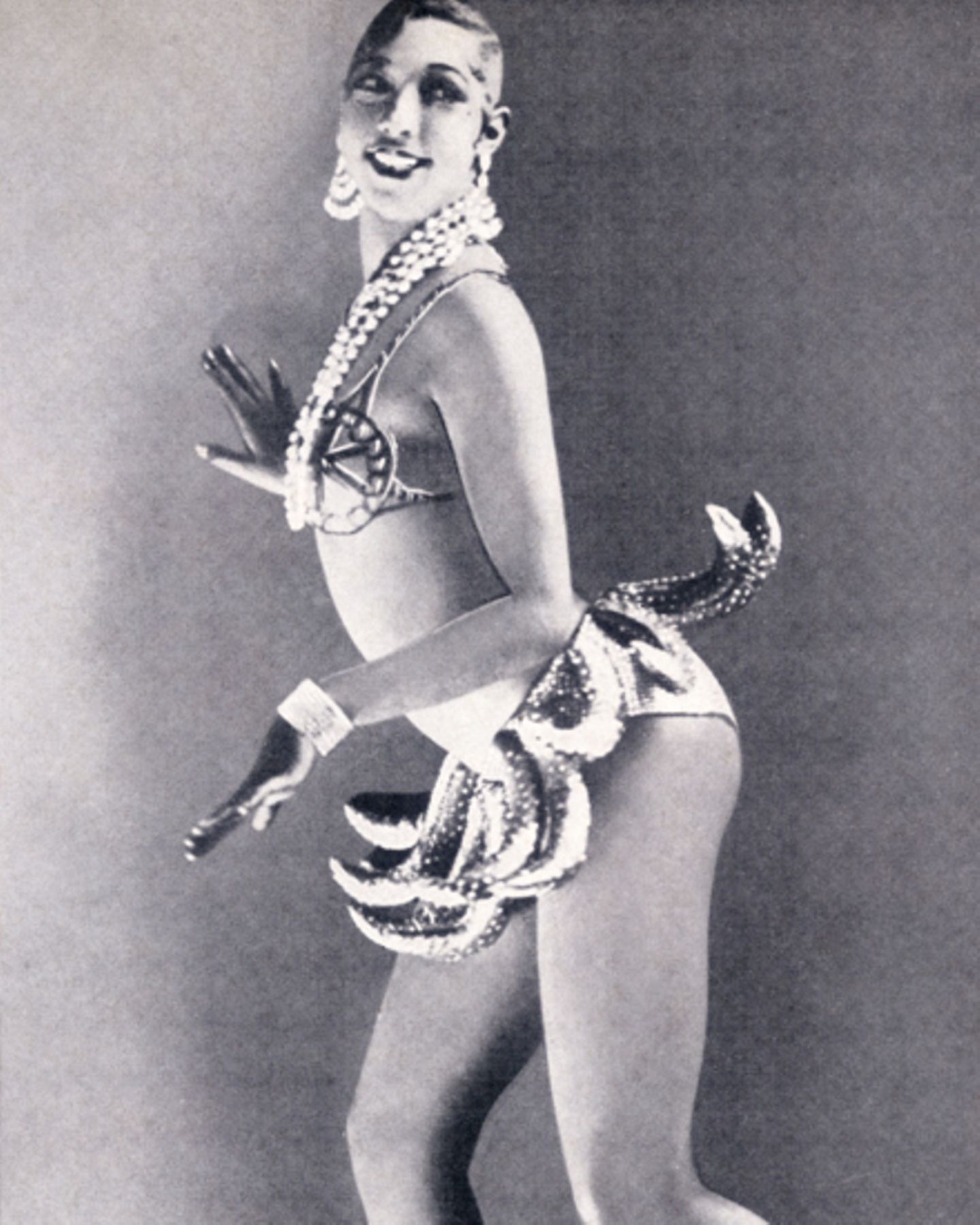 Josephine Baker in Bananenröckchen. Josephine Baker in Bananenröckchen.