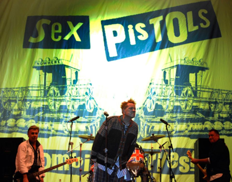 Die Punkbewegung  und die Sex Pistols gehören einfach zusammen. Malcom McLaren und Vivienne Westwood gaben der Band den unverken