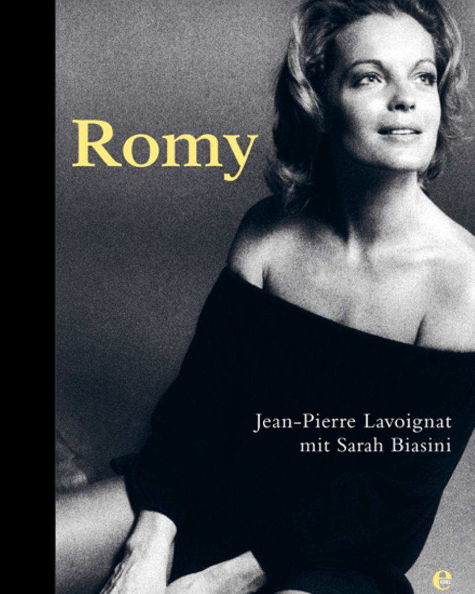Der Bildband mit dem Titel "Romy" erschneit am 29. Mai im Edel-Verlag.