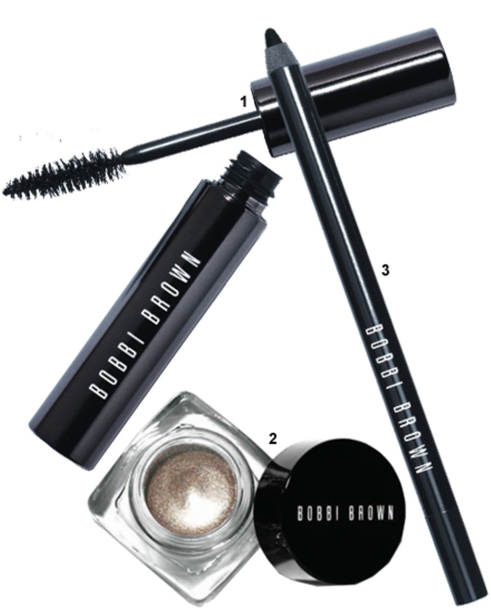 Für den perfekten Augenaufschlag: Bobbi Brown und Gala.de verlosen drei Schmink-Sets aus der aktuellen Long-Wear Collection. Für den perfekten Augenaufschlag: Bobbi Brown und Gala.de verlosen drei Schmink-Sets aus der aktuellen Long-Wear Collection.