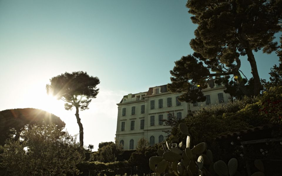 118 Zimmer zum durchschnittlichen Preis von 1200 Euro pro Nacht -während des Filmfestivals ist das Hotel restlos ausgebucht - ke 118 Zimmer zum durchschnittlichen Preis von 1200 Euro pro Nacht -während des Filmfestivals ist das Hotel restlos ausgebucht - ke