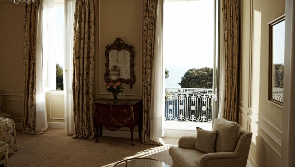 Diese Suite im Hotel "Du Cap - Eden Roc" mit Meerblick kostet 4400 Euro pro Nacht.