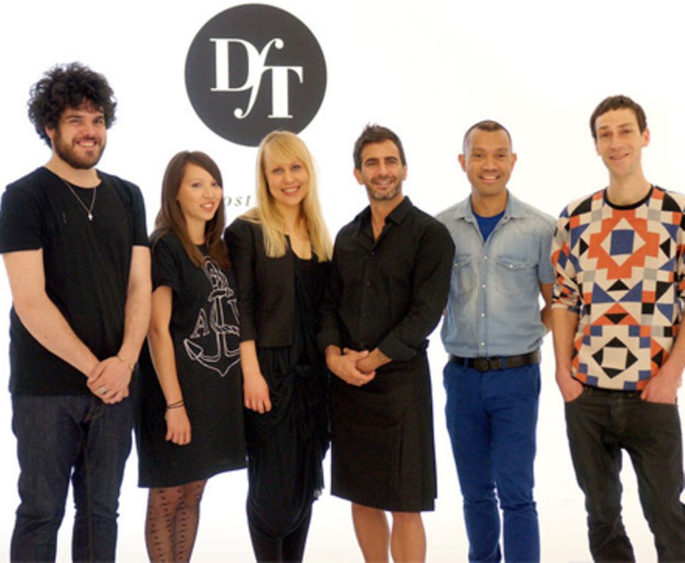 Die Finalisten bei "Designer for Tomorrow" und ihr Mentor (v. l.): Leandro Cano Luque, Laura Williams, Camilla Salgaard, Marc Ja