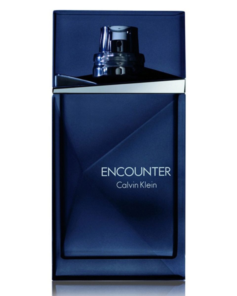 So aufregend wie sein Testimonial: "Encounter" mit Cognac, Pfeffer und Moschus. Von Calvin Klein, EdT,
50 ml, ca. 49 Euro. So aufregend wie sein Testimonial: "Encounter" mit Cognac, Pfeffer und Moschus. Von Calvin Klein, EdT,
50 ml, ca. 49 Euro.