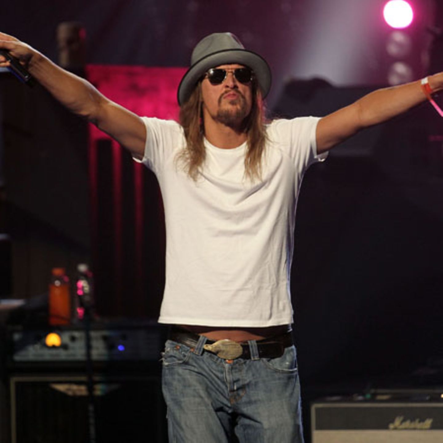 Kid Rock's Worst Moments: A List Of The Times He Was Utterly Horrible