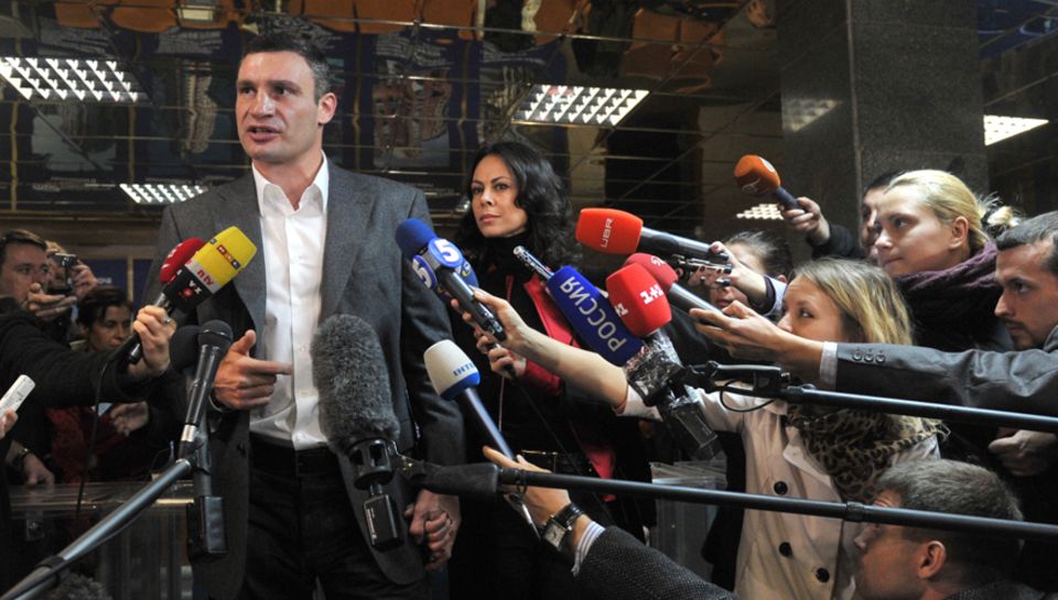 Vitali Klitschko, der Politiker: Mit seiner Partei UDAR schaffte der 41-Jährige gerade den Sprung ins ukrainische Parlament.