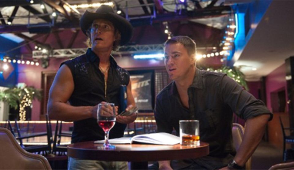 Sie sind die Chefs im Club: Dallas (Matthew McConaughey) und Mike (Channing Tatum).