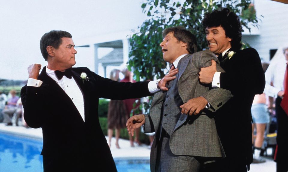 Dallas: Wie alles begann J.R. und Bobby Ewing in einer frühen "Dallas"–Episode im Clinch mit ihrem Erzfeind Cliff Barnes. Neue Folgen: RTL, Start: 29.1., danach dienstags, 22.15 Uhr Wie alles begann J.R. und Bobby Ewing in einer frühen "Dallas"–Episode im Clinch mit ihrem Erzfeind Cliff Barnes. Neue Folgen: RTL, Start: 29.1., danach dienstags, 22.15 Uhr