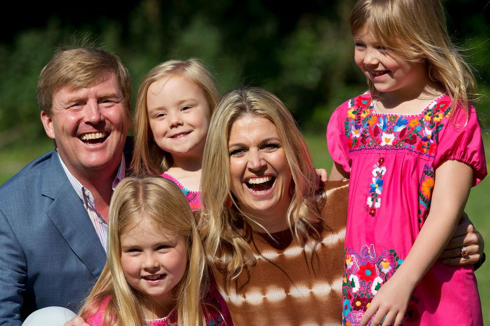 Prinz Willem-Alexander und Prinzessin Máxima mit ihren Kindern Ariane, Alexia und Amalia