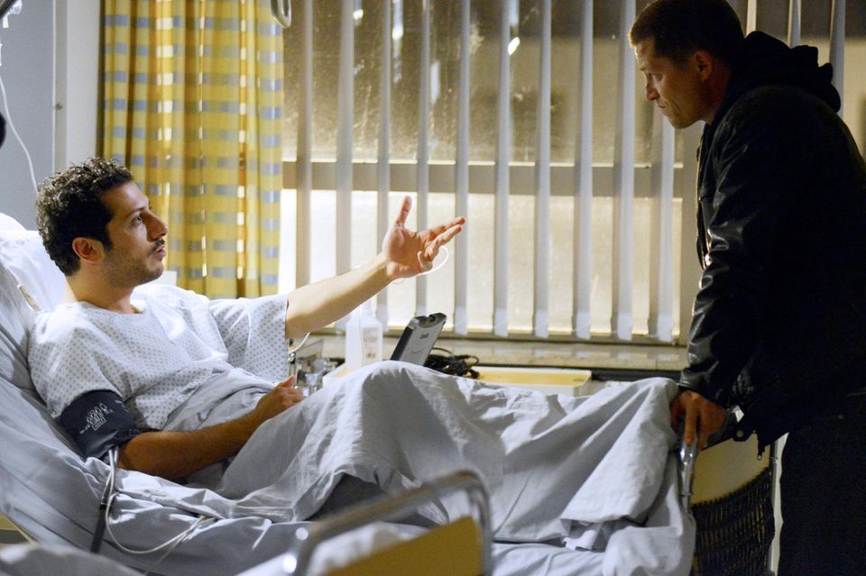 Fahri Yardim: Quoten-Hit "Tatort - Willkommen in Hamburg": Yardim muss seinen ersten Fall vom Krankenhausbett aus lösen. Quoten-Hit "Tatort - Willkommen in Hamburg": Yardim muss seinen ersten Fall vom Krankenhausbett aus lösen.