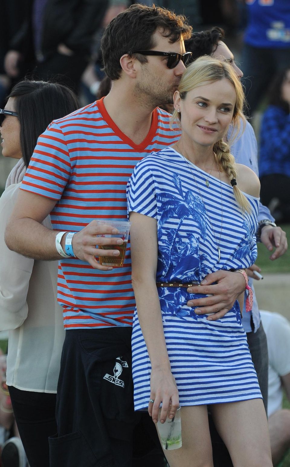 Diane Kruger: Endlich vereint: Diane Kruger ist bereits seit 2006 mit Schauspieler Joshua Jackson liiert - aber die beiden haben noch nie zusammengewohnt. Endlich vereint: Diane Kruger ist bereits seit 2006 mit Schauspieler Joshua Jackson liiert - aber die beiden haben noch nie zusammengewohnt.