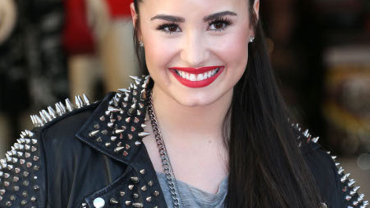 Demi Lovato Stolz auf ihre DisneyKollegen GALA.de