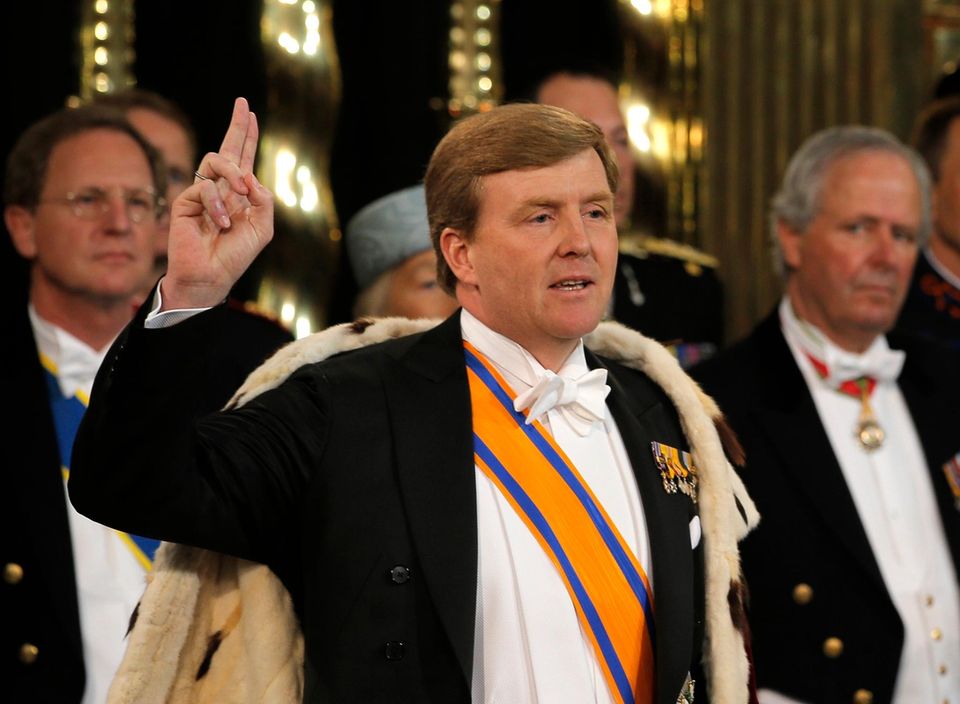 König Willem-Alexander schwört den Eid auf die Verfassung.