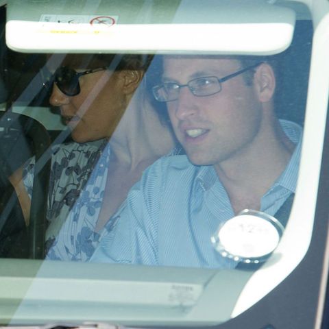 Herzogin Catherine und Prinz William verlassen den Kensinton Palace am 24. Juli Richtung Bucklebury.